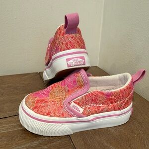 Vans Classic Slip-On ROSE CAMO Pink Floral Sneakers Size 4.5 Baby Shoes